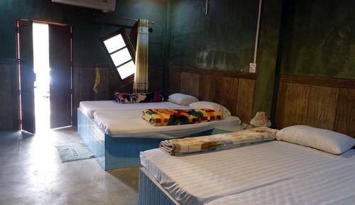 Habitación superior con 2 camas individuales