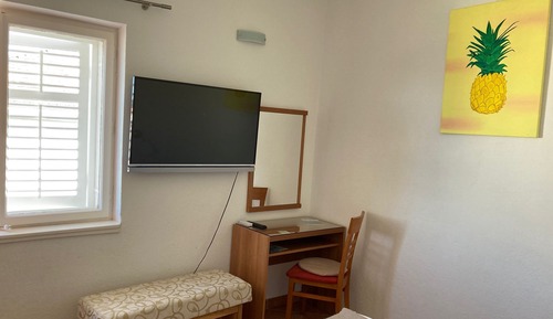 Habitación doble, vistas parciales al mar