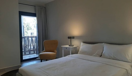 Apartamento familiar, 2 habitaciones, no fumadores, balcón (E10)