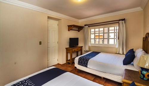 Habitación triple estándar (1 Double Bed)