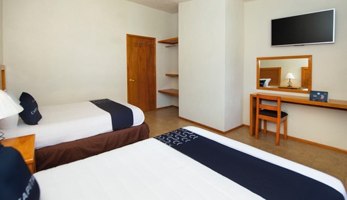 Habitación con 2 camas individuales