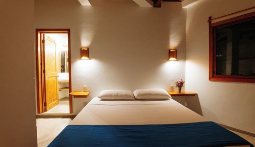 Habitación Confort doble, 1 cama de matrimonio grande, vistas al mar