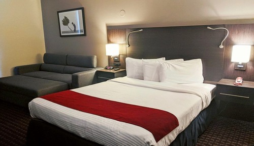 Habitación estándar, 1 cama de matrimonio con sofá cama