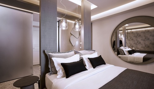 Sunset Deluxe Sea View Suite