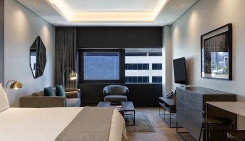 Estudio, 1 cama de matrimonio grande, vistas a la ciudad