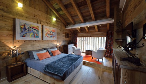 Suite familiar (AIR)