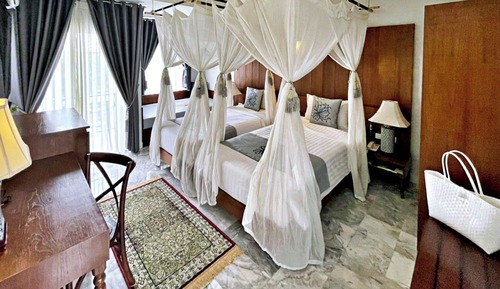 Deluxe Plus Twin bed