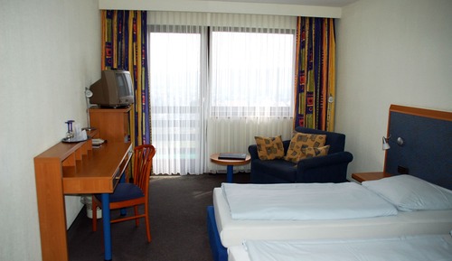 Habitación estándar con 1 cama doble o 2 individuales