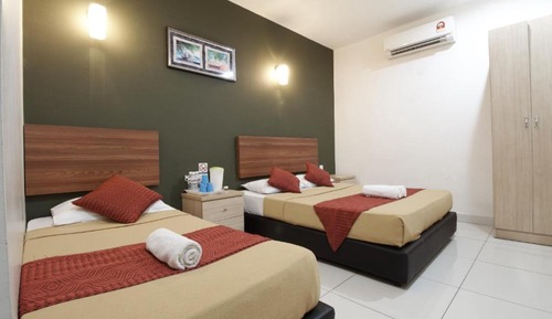 Habitación familiar doble, sin ventanas