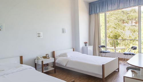 Habitación con 1 cama doble o 2 individuales