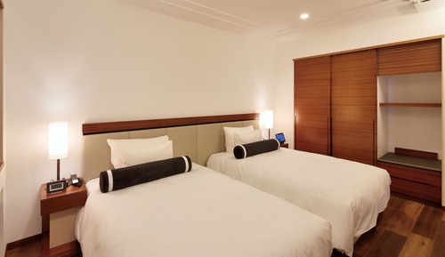 Habitación (Run of House, For 1 person)