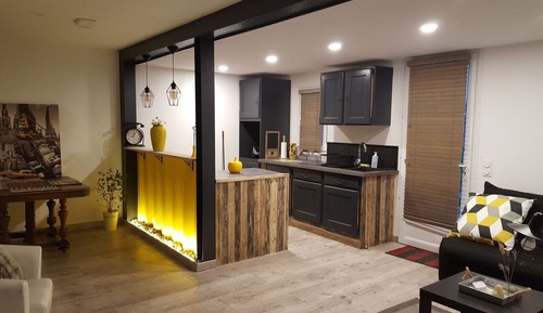 CONTAINER JAUNE SOLEIL