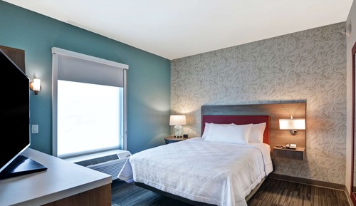 Suite, 1 cama de matrimonio (Mobility & Hearing, Roll-In Shower)