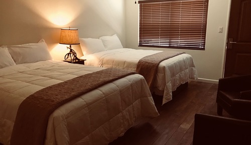 Habitación estándar, 2 camas de matrimonio, no fumadores