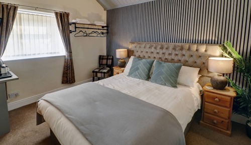 Habitación básica doble, baño privado