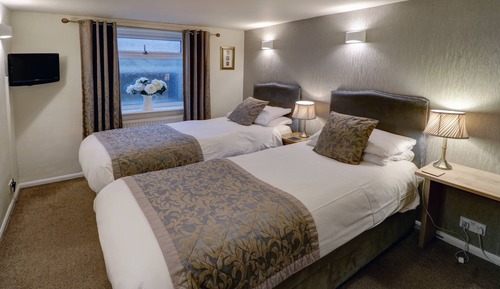 Habitación estándar con 2 camas individuales, baño privado