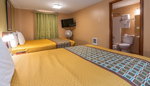 Habitación económica doble, 2 camas de matrimonio