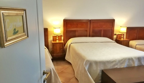 Habitación cuádruple, balcón