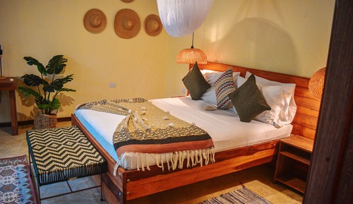 Suite estudio, vistas al jardín