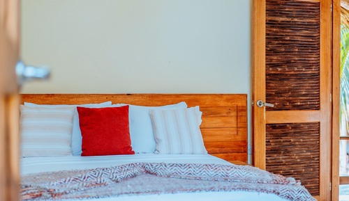 Suite estudio, balcón, vistas al jardín