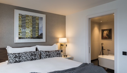 Suite, 1 cama de matrimonio grande con sofá cama (Biggest Suite)