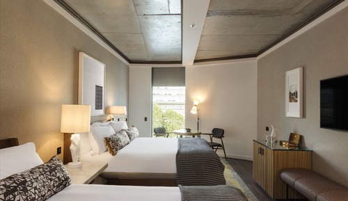 Habitación familiar, 2 camas de matrimonio (Generous Queen)