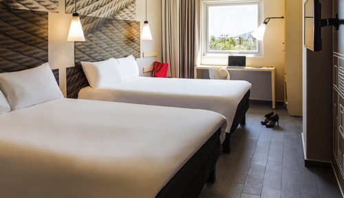 Habitación estándar doble, 2 camas dobles