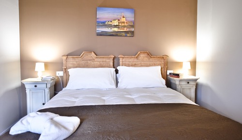 Habitación, baño privado, vistas al jardín