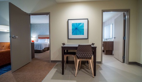 Suite, 1 cama de matrimonio, accesible para personas con discapacidad, bañera