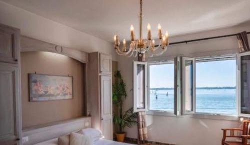 Habitación panorámica doble, 1 cama de matrimonio, vistas al mar, sobre el agua