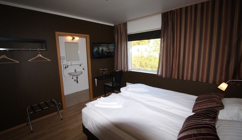 Habitación doble, baño privado