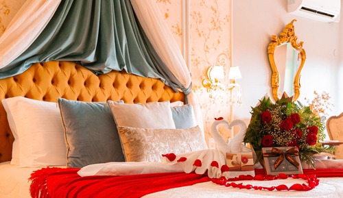 Habitación de lujo doble, 1 cama de matrimonio, bañera de hidromasaje (Cannes)