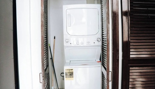 Luxurious and Central (is in 213 Calle Cristo Apt #2, San Juan)