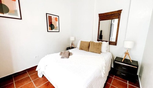 Basic Apartment (65 Fortaleza, Apt 1, San Juan PR 00901)