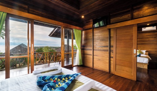 Habitación superior con 1 cama doble o 2 individuales
