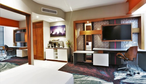 Habitación Deluxe, 2 camas de matrimonio (Rock Royalty)