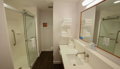 Habitación, 1 cama de matrimonio grande con sofá cama, no fumadores, frigorífico y microondas