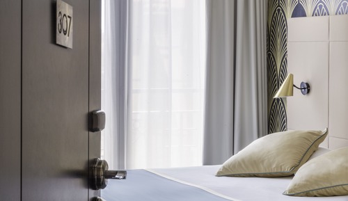 Habitación clásica, 1 cama de matrimonio, no fumadores, vistas a la ciudad (Twin bed on request)