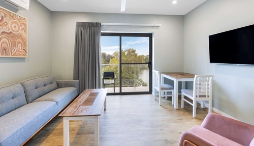 Apartamento estándar, 1 cama de matrimonio grande, accesible para personas con discapacidad, balcón