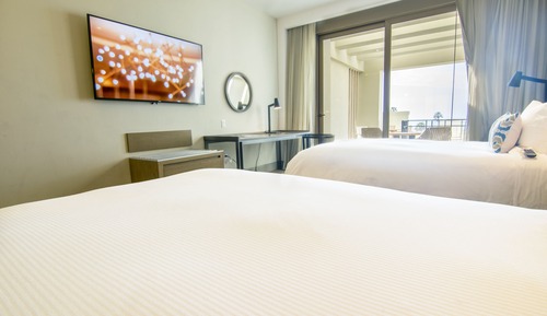 Deluxe Plus Ocean View 2 Queen beds