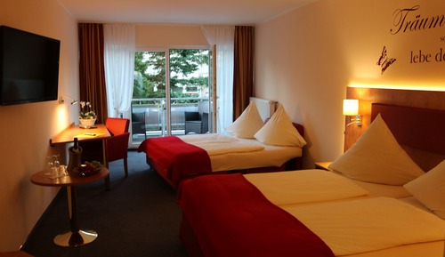 Habitación cuádruple Confort, balcón