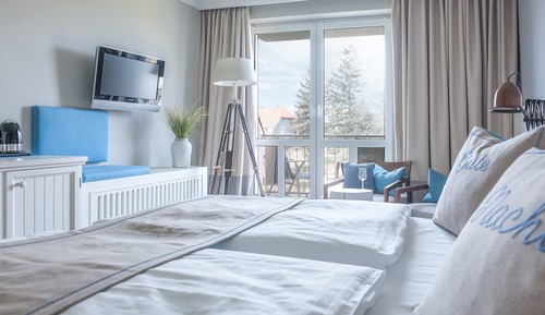 Habitación doble, 1 cama de matrimonio grande, balcón, vistas al río