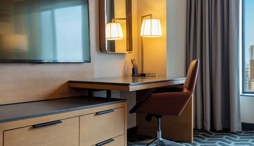 Habitación, 2 camas de matrimonio, accesible para personas con discapacidad (Roll-In Shower)