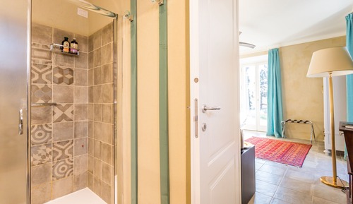 Habitación romántica, vistas al jardín