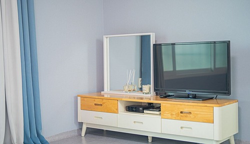 A: Red - 1F (1 Bed Room / 1 Living Room)