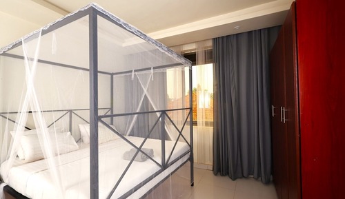 Apartamento Deluxe, 2 habitaciones, no fumadores, vistas a la piscina