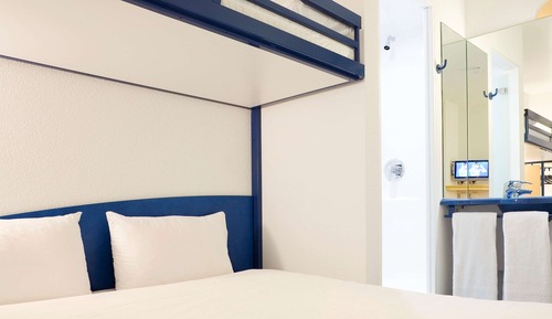 Habitación (1 Double Bed and 1 Closed Bed)