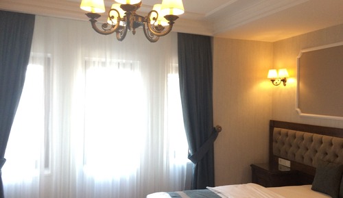 Habitación Deluxe doble, vistas parciales al mar