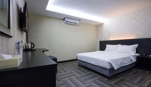 Habitación estándar doble, 1 cama de matrimonio, sin ventanas