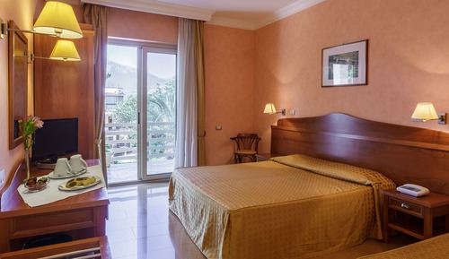 Habitación cuádruple superior